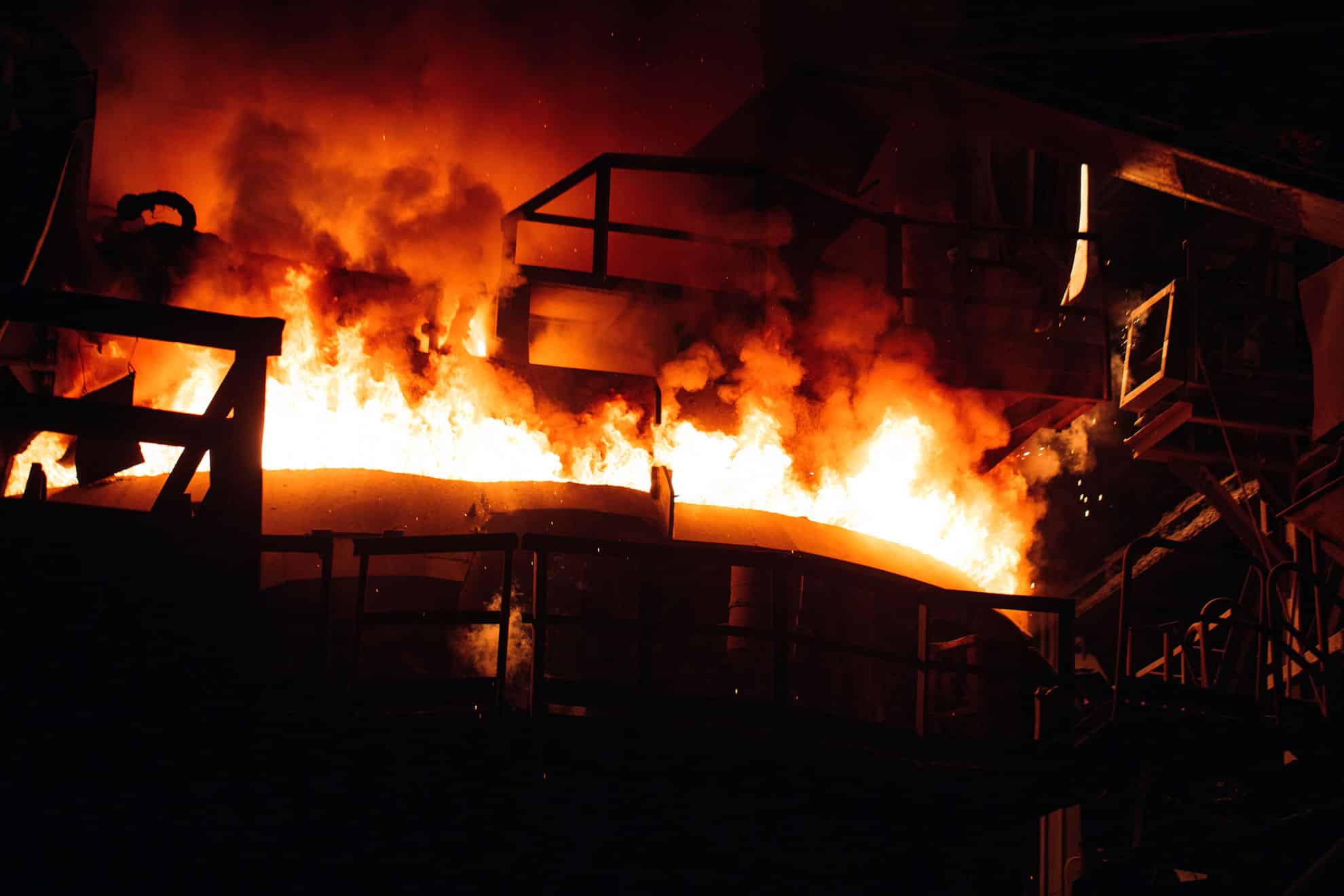 Incendios industriales: causas, prevención y estrategias de protección